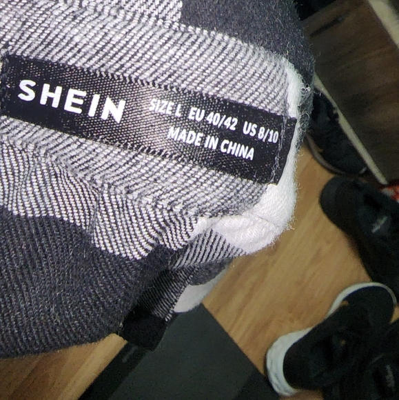 SHEIN Black and White Plaid Flannel Shirt L - Picture 4 of 12